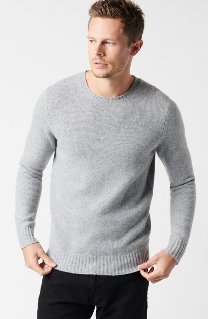 CASHMERE FOR HIM -  The cold is here! It's time to embrace our finest cashmere sweaters. We select only ultra long fibers to ensure a high quality product. 