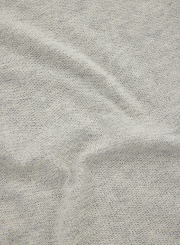 T-Shirt mit Rundhalsausschnitt und langen Ärmeln aus Kaschmir