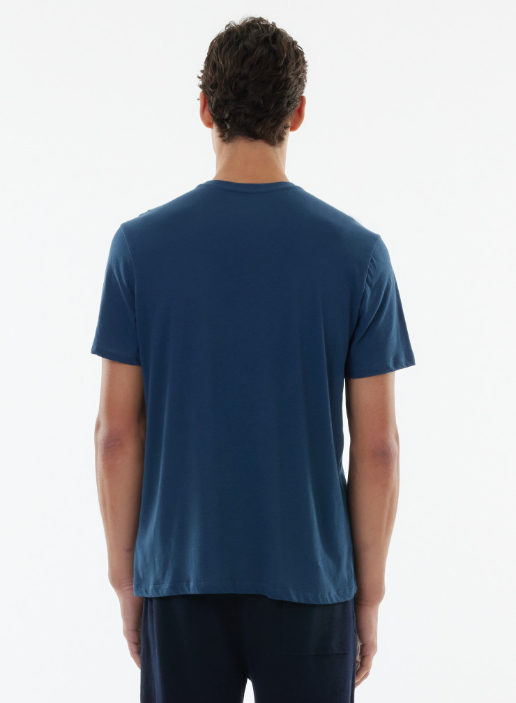T-Shirt mit Rundhalsausschnitt und kurzen Ärmeln aus organischer Baumwolle