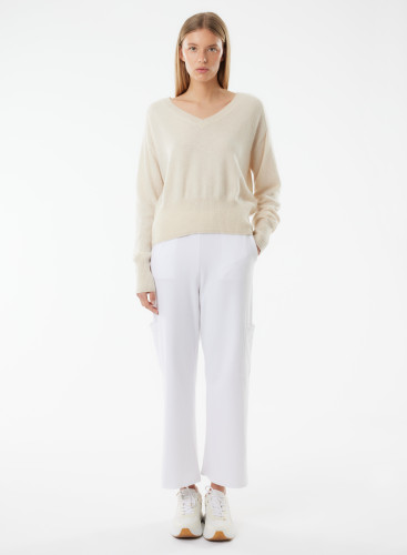 V-neck long sleeves sweater in Cashmere