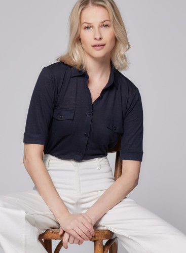 Lydia Linen / Elastane V-neck 2 pocket shirt