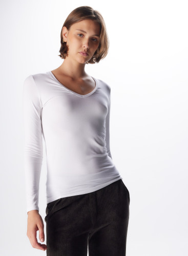 Viscose / Elastane V-Neck Long Sleeve T-Shirt